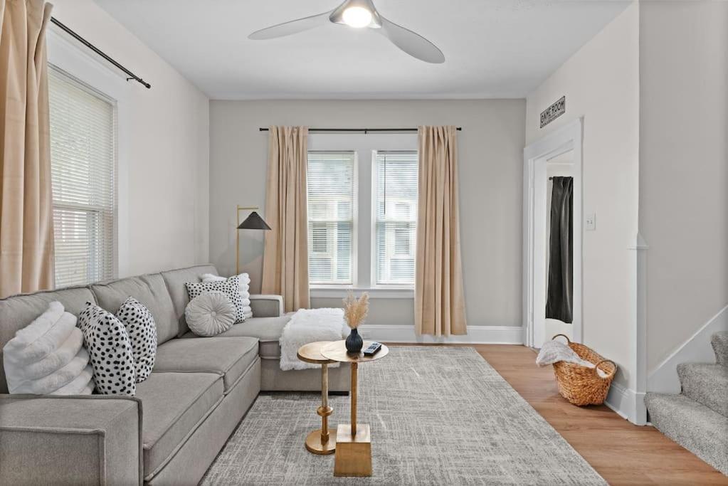 Charming Retreat In Cleveland Villa ภายนอก รูปภาพ