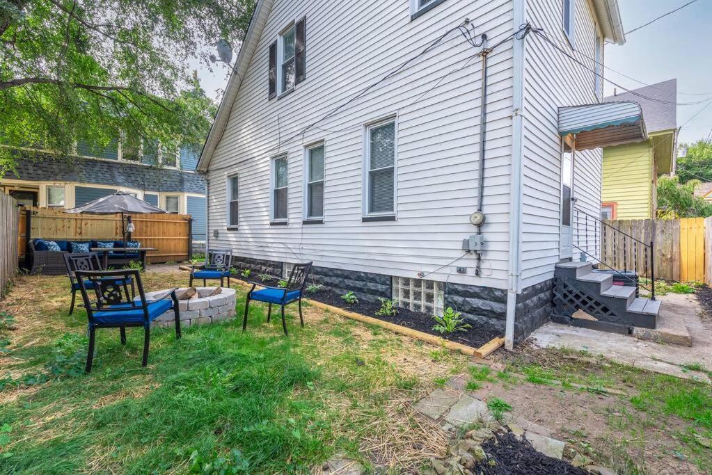Charming Retreat In Cleveland Villa ภายนอก รูปภาพ